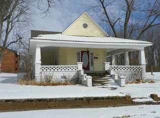 114 S 5th St, Central City, KY 42330