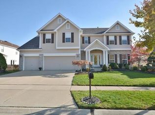 9033 Harvest Run Dr, O'Fallon, MO 63368