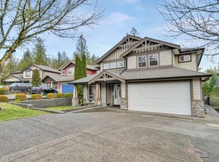 11378 240a St, Maple Ridge, BC V2W 0A4