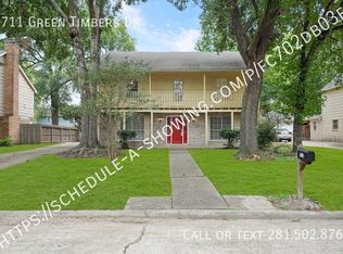 5711 Green Timbers Dr, Humble, TX 77346