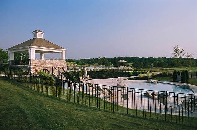 Shaker Pool2