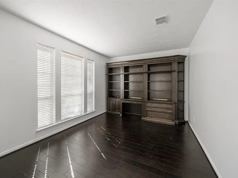 1922 Lake Grayson Dr — Photo 5
