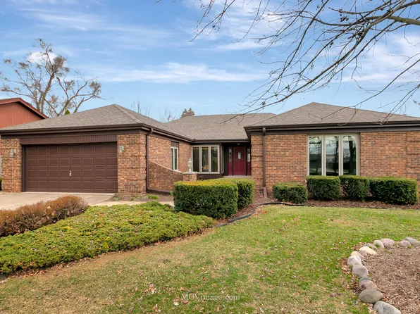 12601 S Moody Ave, Palos Heights, IL 60463