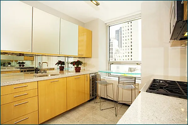 Rented by Brown Harris Stevens | media 34