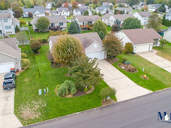 5th image of 3800 Bent Pine Dr