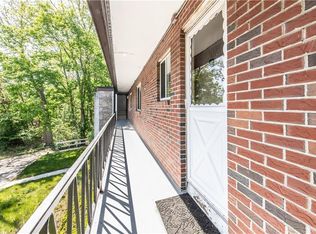 Stonebrook, Warwick, RI 02889