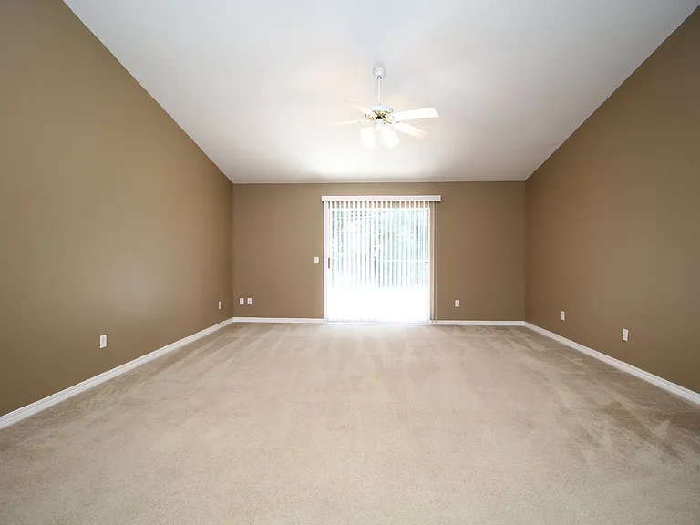 4319 Crosswinds Dr — Photo 3