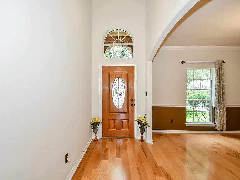 20735 Park Pine Dr — Photo 4