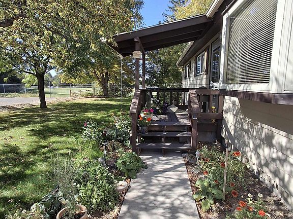 2nd image of 707 Northview Dr