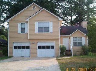 5887 Mistyview Dr, Rex, GA 30273