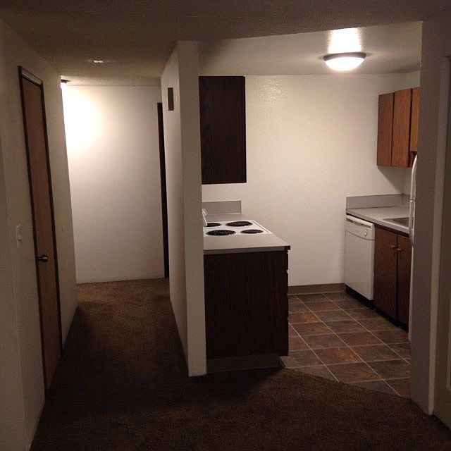 2nd image of 1005 N Cleveland St