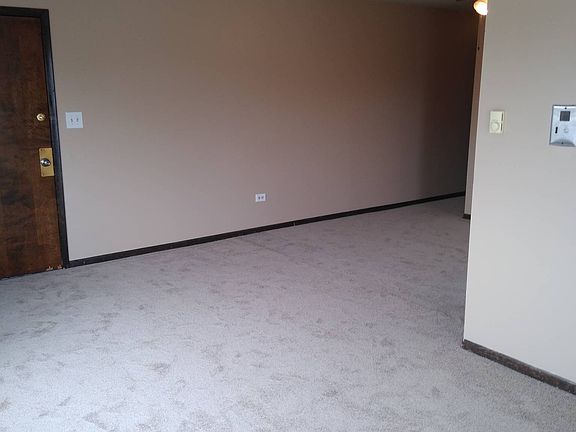 4th image of 9517 S Kildare Ave APT 301