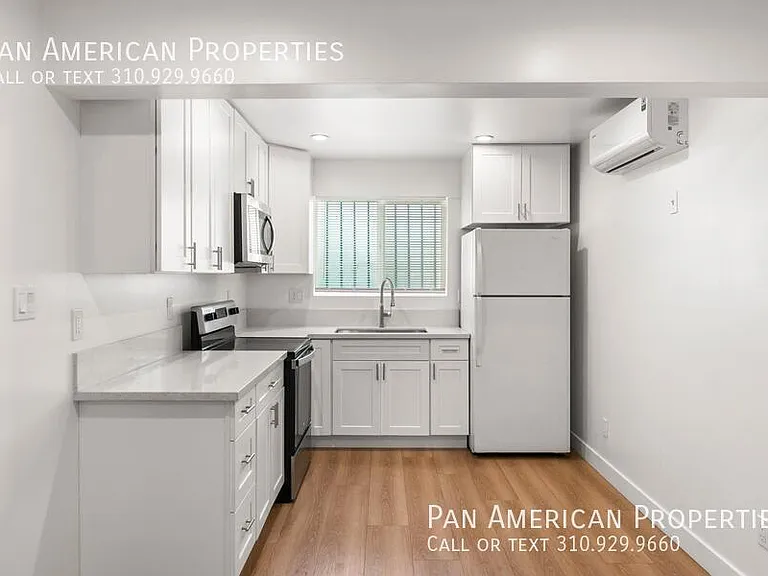 221 E Artesia Blvd #5 — Photo 4