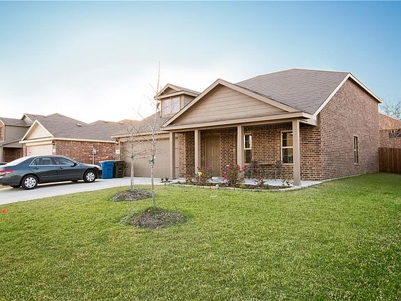 2nd image of 2913 Aberdeen Dr