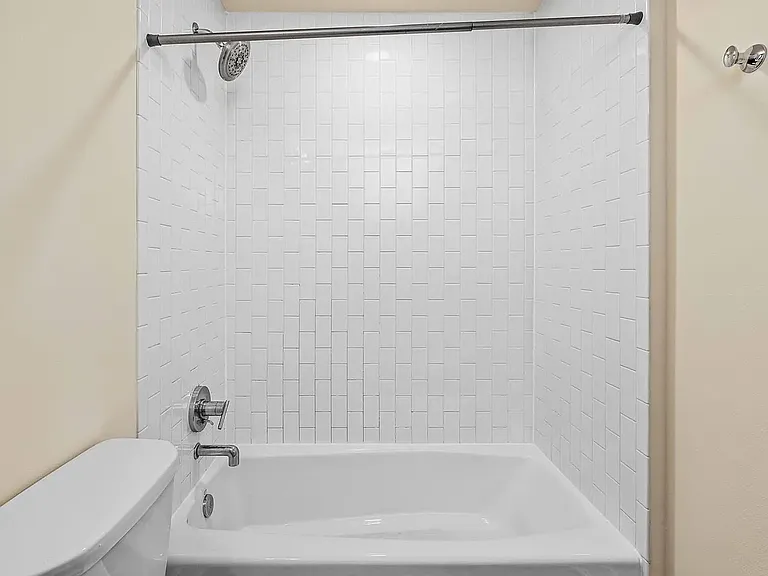 603 Davis St #1605 — Photo 14