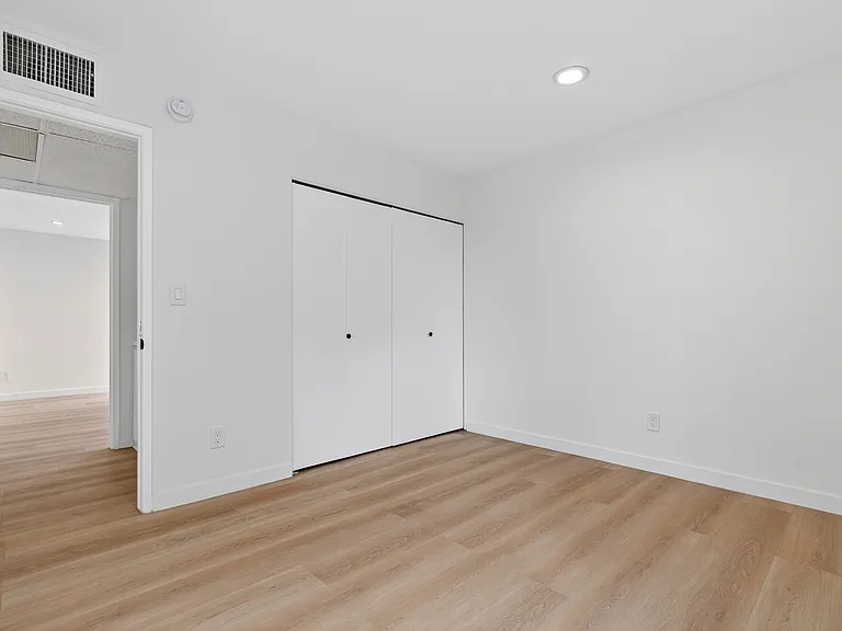 8601 International Ave #119 — Photo 16
