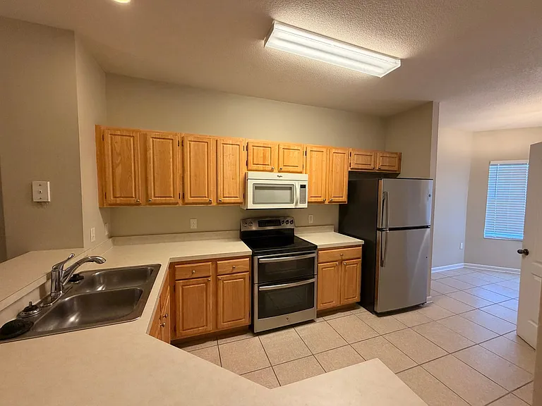 3750 Silver Bluff Blvd #406 — Photo 13