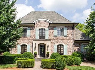 1 Middleton Park Ln, Nashville, TN 37215