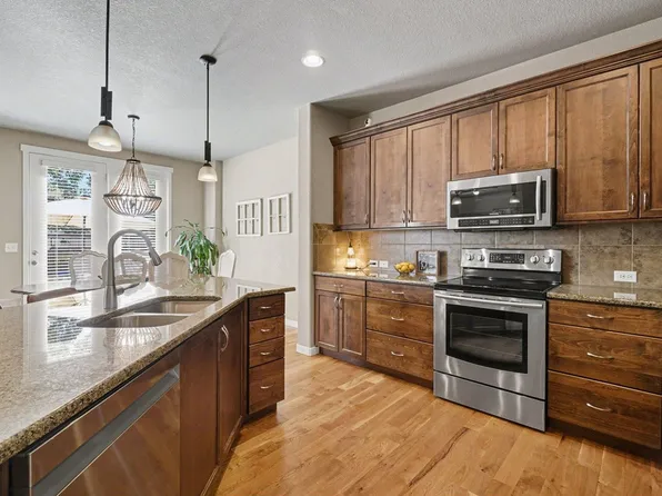 2322 73rd Ave Ct, Greeley, CO 80634