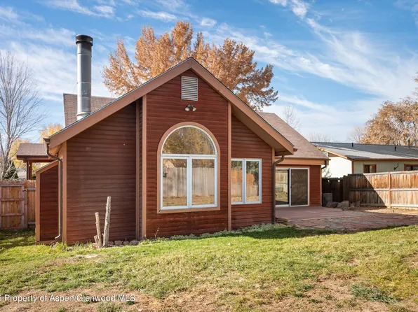 330 Cottonwood Dr, Silt, CO 81652