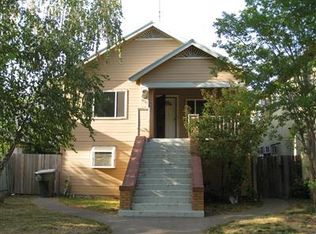 3323 W St, Sacramento, CA 95817
