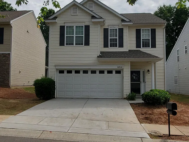 16816 Kettlewell Ln — Photo 2