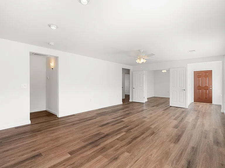 109 Monument Hill Trl — Photo 9