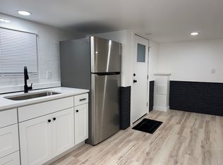 1832 SW Main St, Portland, OR 97205