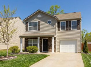 540 Craftsman Ln, Boiling Springs, SC 29316