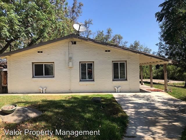 1st image of 552 Montview Dr