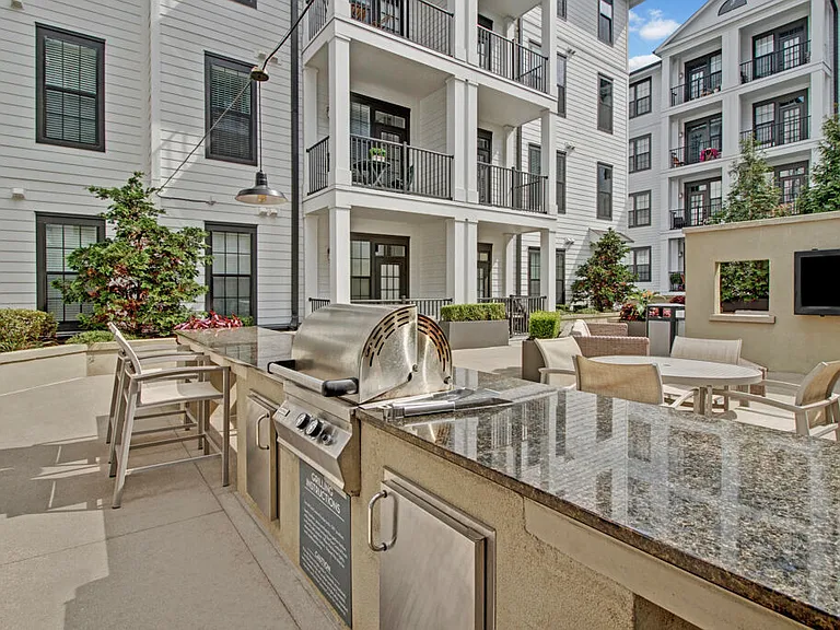 Duet Apartments — Photo 31