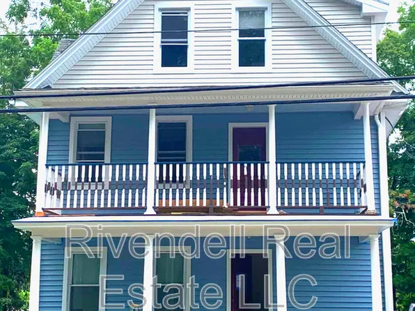 330 Valley St, Willimantic, CT 06226