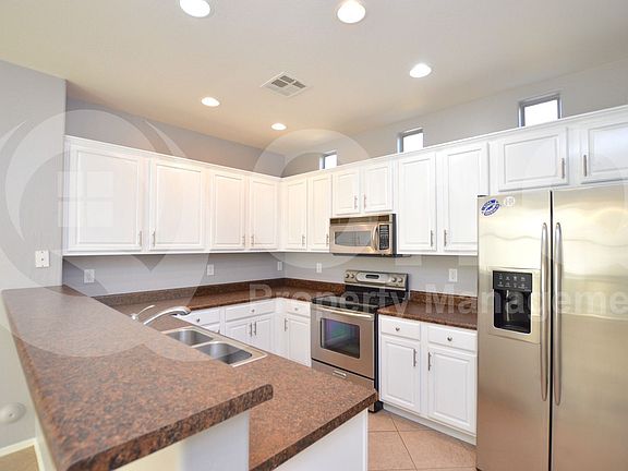 2nd image of 2858 S Peel Dr