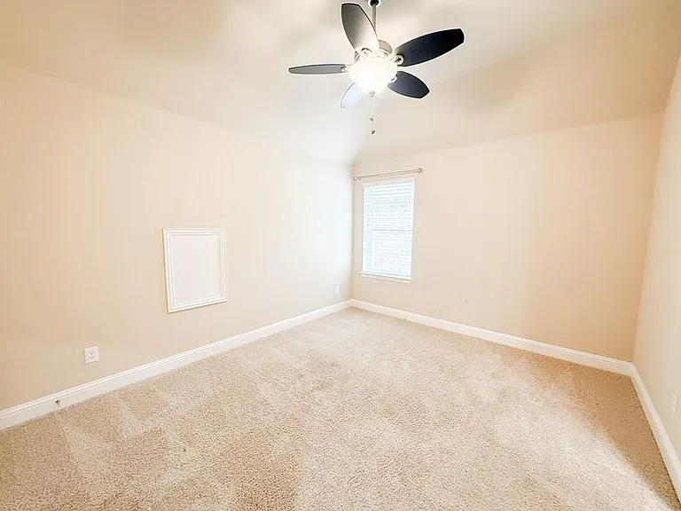 7048 Fullerton Cir — Photo 29