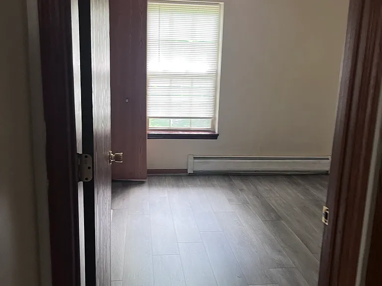 539 136th Ave — Photo 18