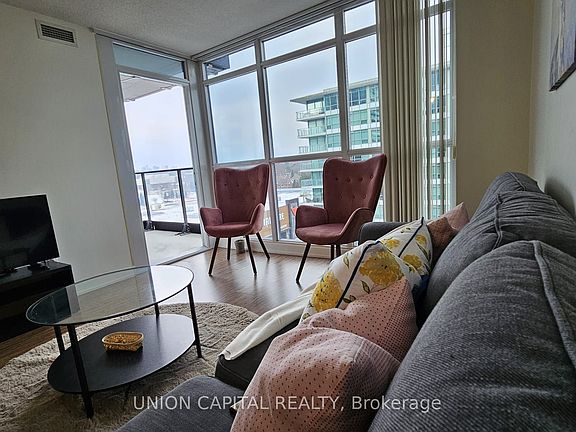 4th image of 19 Singer Ct #1011