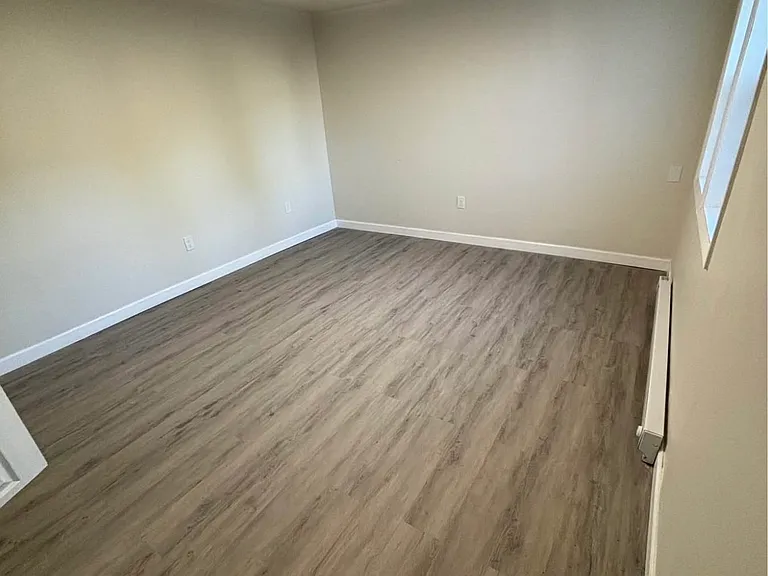 2716 Community Dr #1 — Photo 4