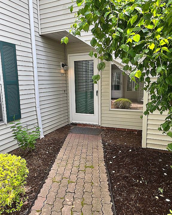 6131 Center St APT 104, Mentor, OH 44060 Zillow