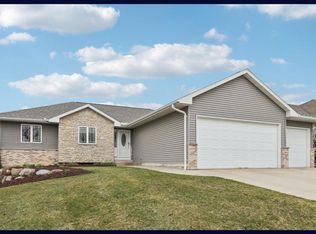 208 Steeple COURT, Johnson Creek, WI
