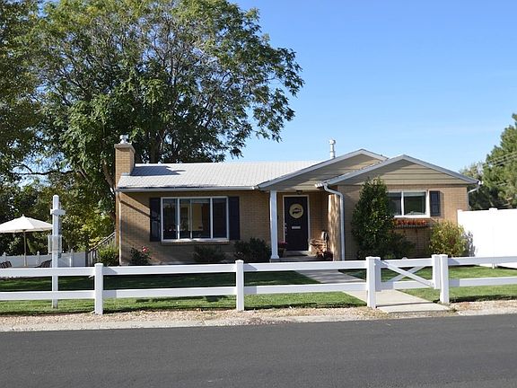 For Sale: 4230 S. Lynne Lane, Holladay, Utah 84124