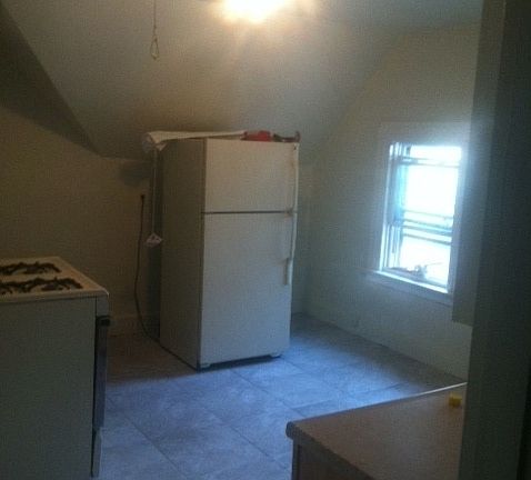 3rd image of 730 Orchard St APT 3