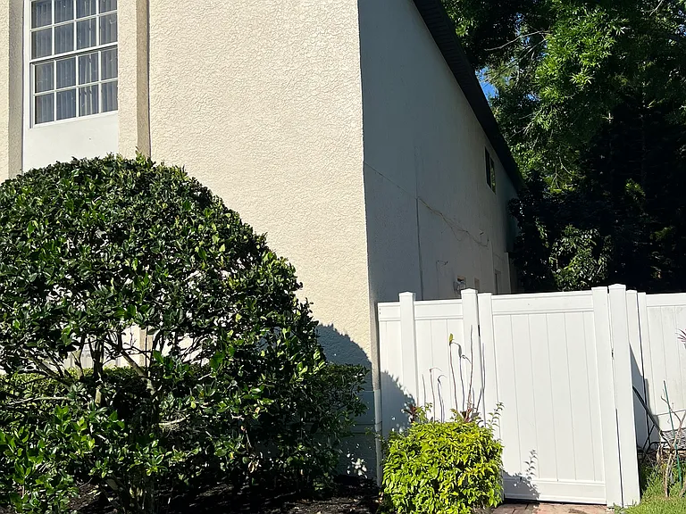 15509 Eastbourn Dr — Photo 8