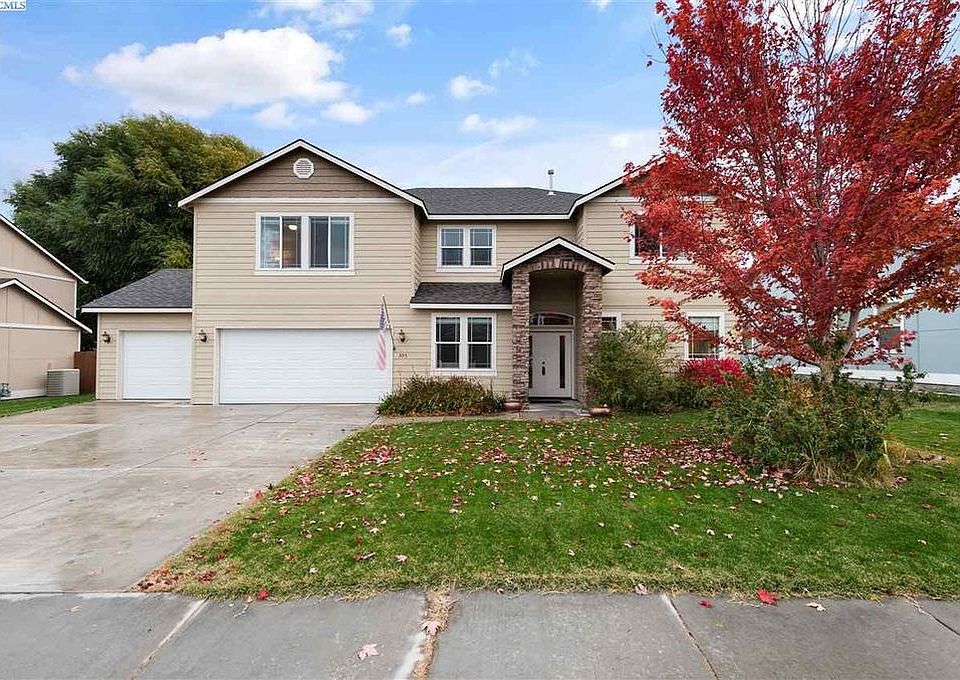Front View of Home