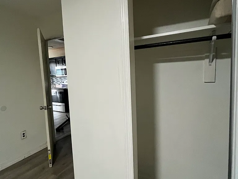 3200 Ely Ave #3 — Photo 8