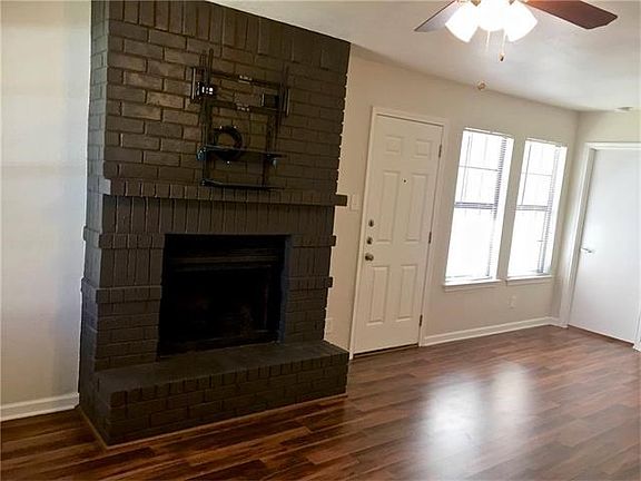 2nd image of 1006 Hyridge St