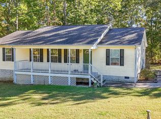 819 Waters Dr, Ringgold, GA 30736
