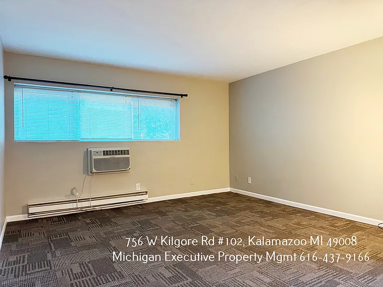 756 W Kilgore Rd #102 — Photo 15
