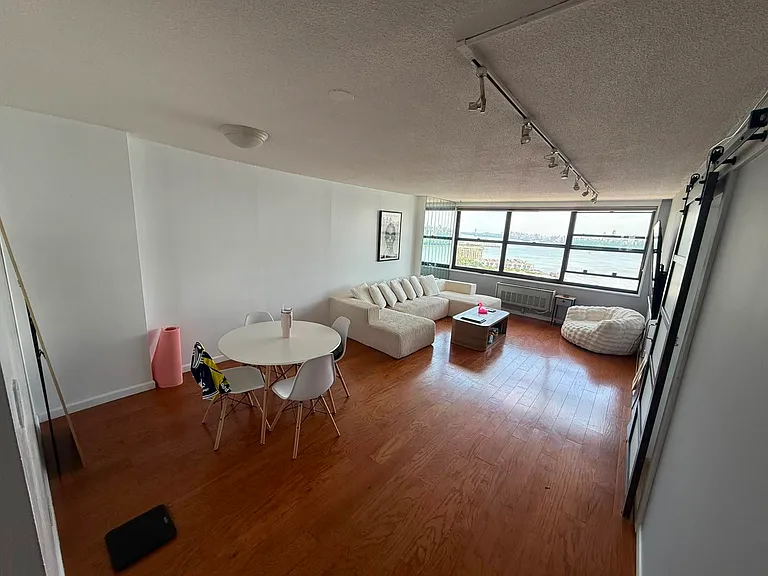 7004 Boulevard East #29D — Photo 12