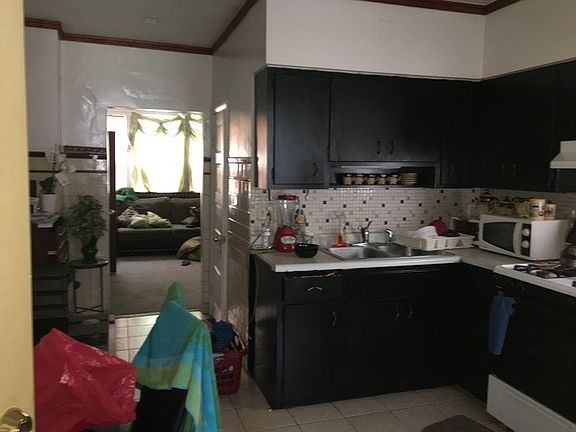 3rd image of 2236 N Lorel Ave