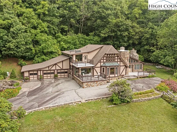 65 Tyneloch Drive, Banner Elk, NC 28604